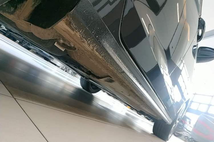 Used Volkswagen Bora 2024 200TSI DSG EnjoyDrive PRO Edition Right Side Sill