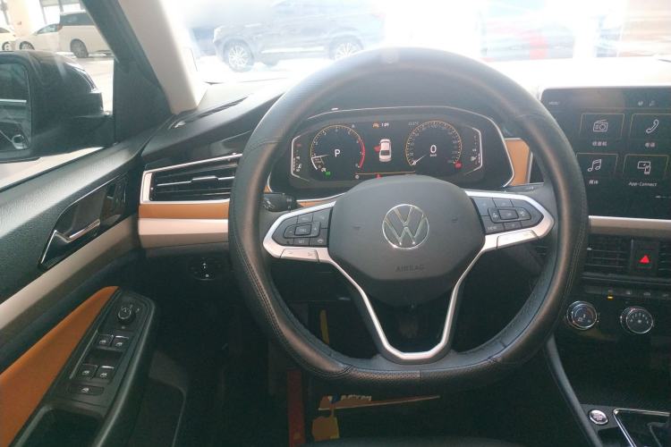 Used Volkswagen Bora 2024 200TSI DSG EnjoyDrive PRO Edition Steering Wheel