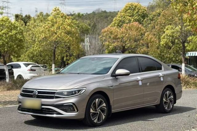 Used Volkswagen Bora 2024 300TSI DSG Prestige Edition
