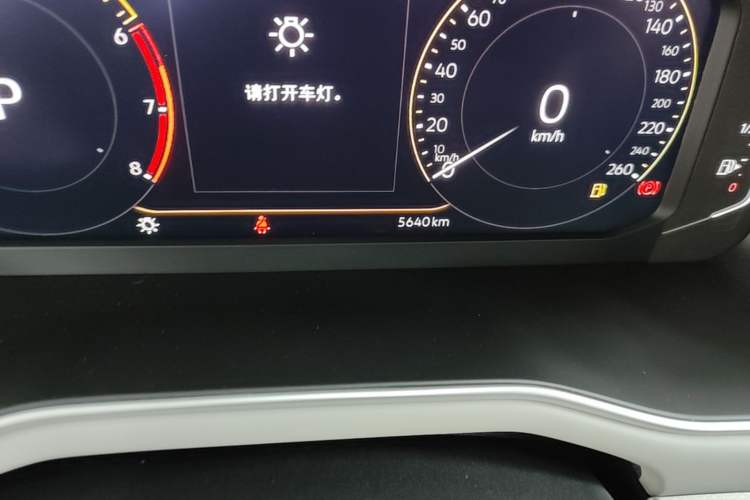 Used Volkswagen Bora 2024 300TSI DSG Prestige Edition Odometer Close Up