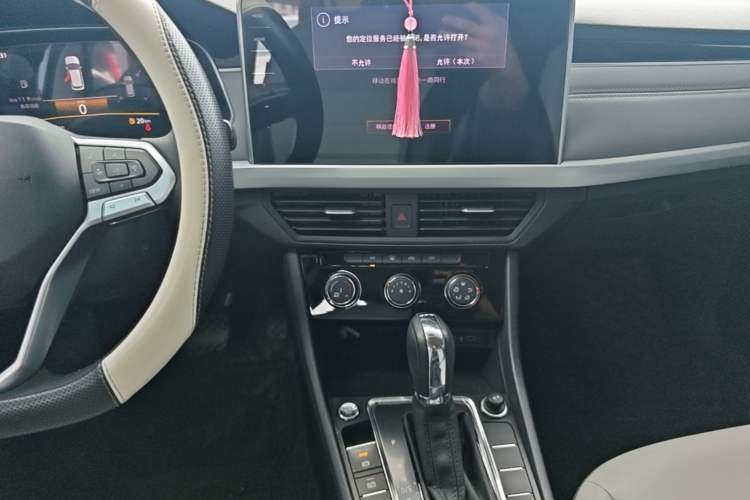 Used Volkswagen Bora 2024 200TSI DSG Joyful Drive Edition Audio And AC Panel