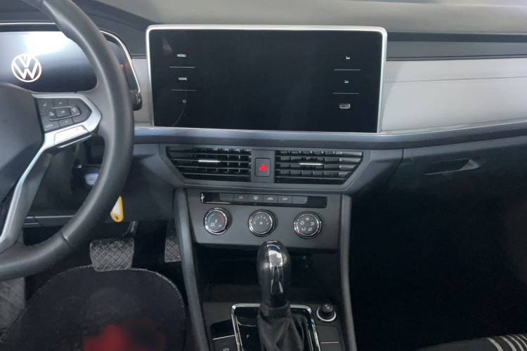 Used Volkswagen Bora 2024 200TSI DSG Comfort Edition Audio And AC Panel