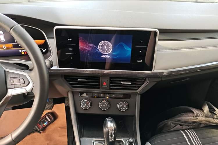 Used Volkswagen Bora 2024 200TSI DSG Comfort Edition Audio And AC Panel
