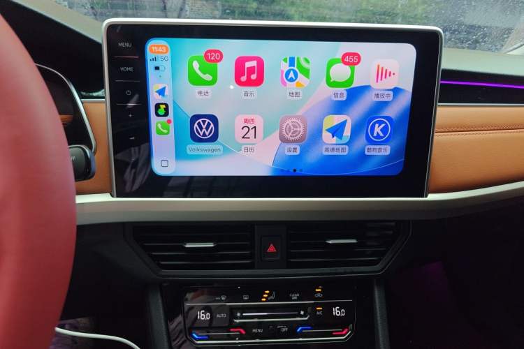 Used Volkswagen Bora 2024 280TSI DSG Comfort Edition Audio And AC Panel
