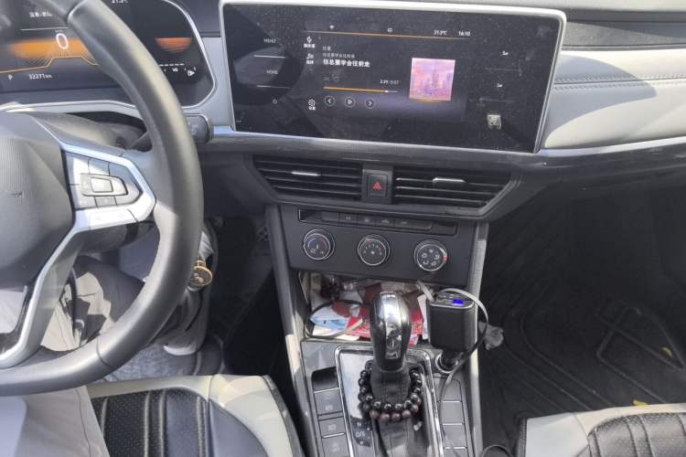 Used Volkswagen Bora 2024 200TSI DSG Comfort Edition Audio And AC Panel