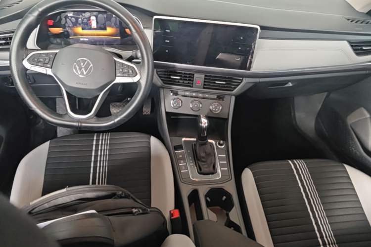 Used Volkswagen Bora 2024 200TSI DSG Comfort Edition Center Console