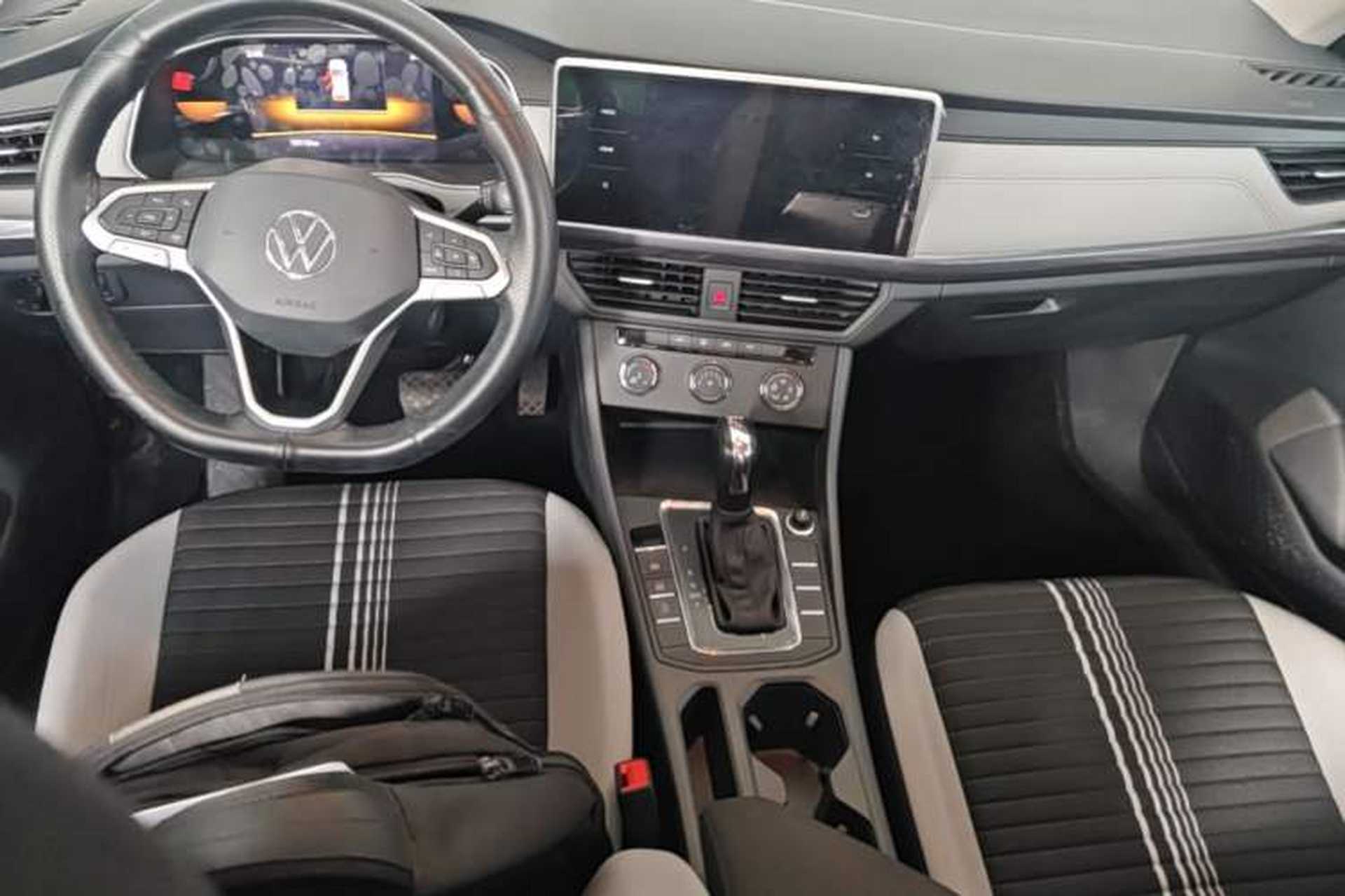 Used Volkswagen Bora 2024 200TSI DSG Comfort Edition Center Console
