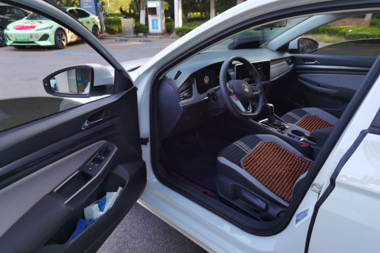 Used Volkswagen Bora 2024 200TSI DSG Smart Drive Edition Driver Seat