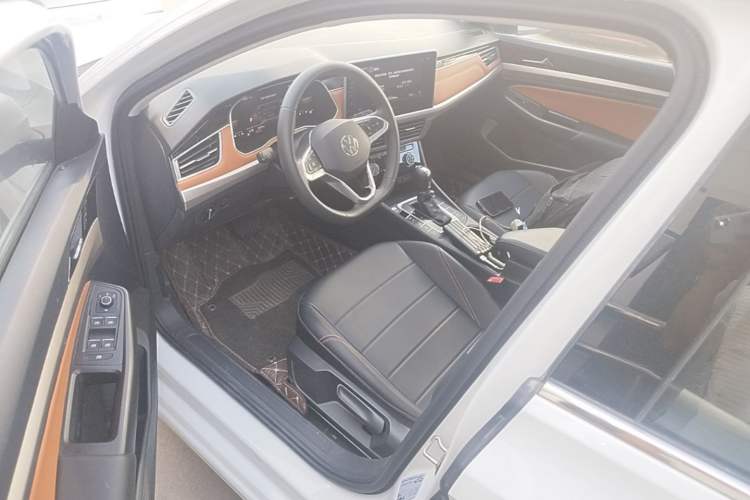 Used Volkswagen Bora 2024 280TSI DSG Comfort Edition Driver Seat