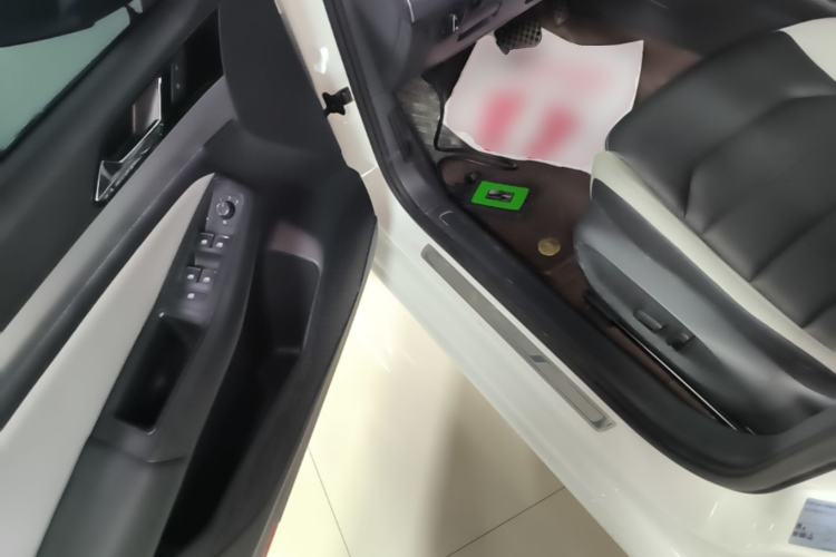 Used Volkswagen Bora 2024 300TSI DSG Prestige Edition Driver Seat