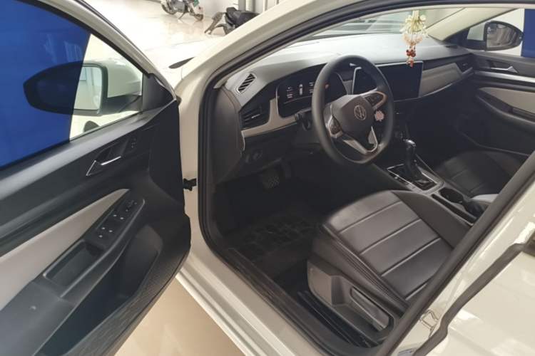 Used Volkswagen Bora 2024 200TSI DSG Comfort Edition Driver Seat