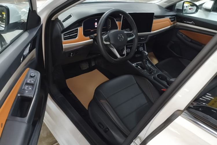Used Volkswagen Bora 2024 200TSI DSG EnjoyDrive PRO Edition Driver Seat