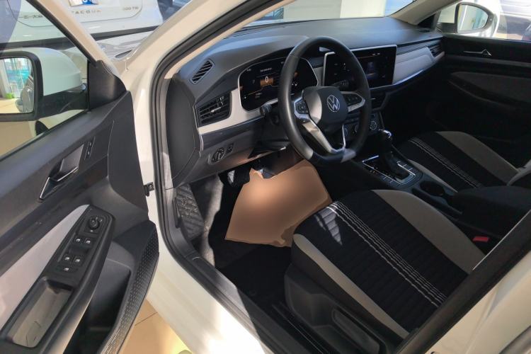 Used Volkswagen Bora 2024 200TSI DSG Comfort Edition Driver Seat