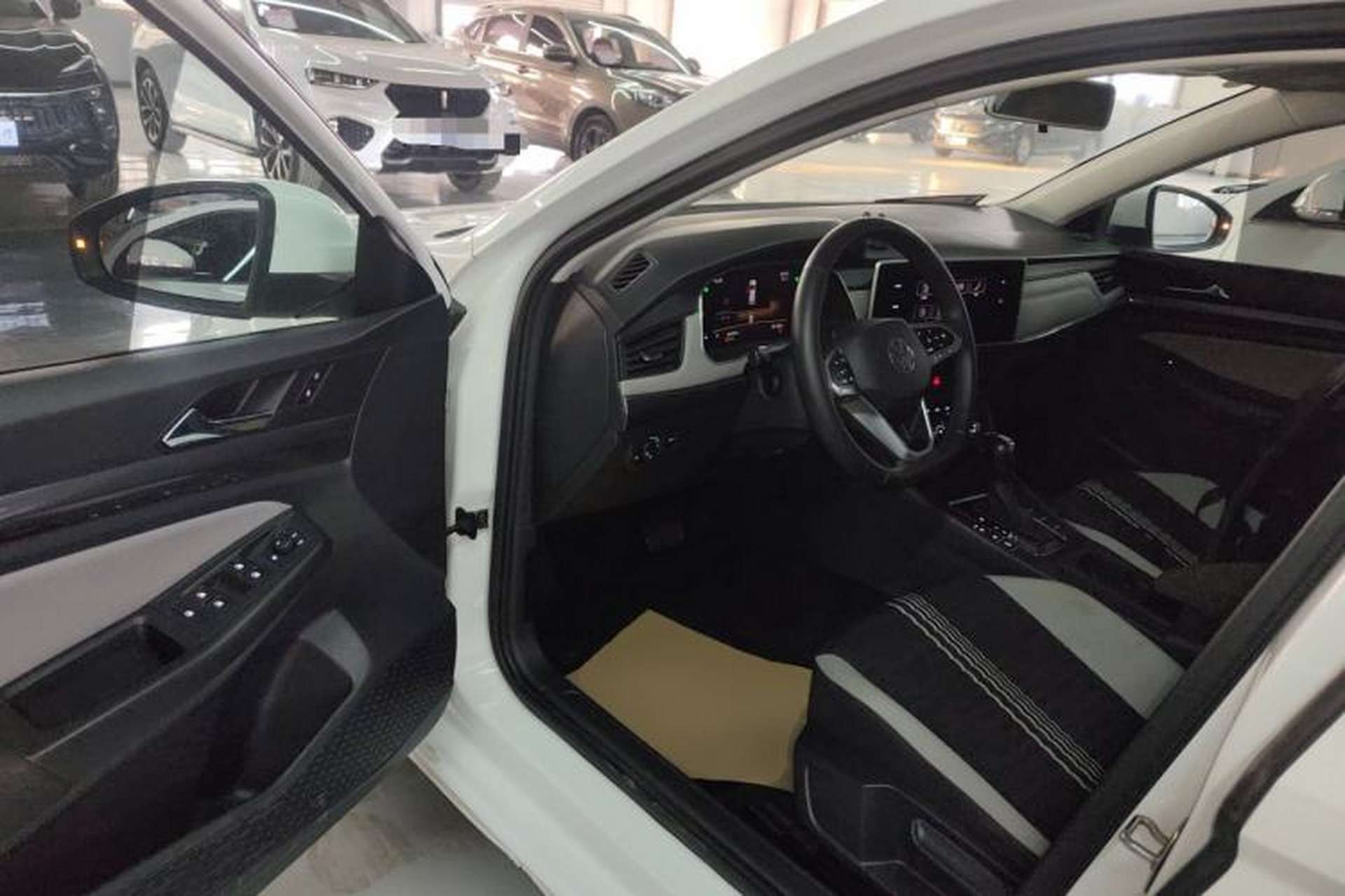 Used Volkswagen Bora 2024 200TSI DSG Comfort Edition Driver Seat