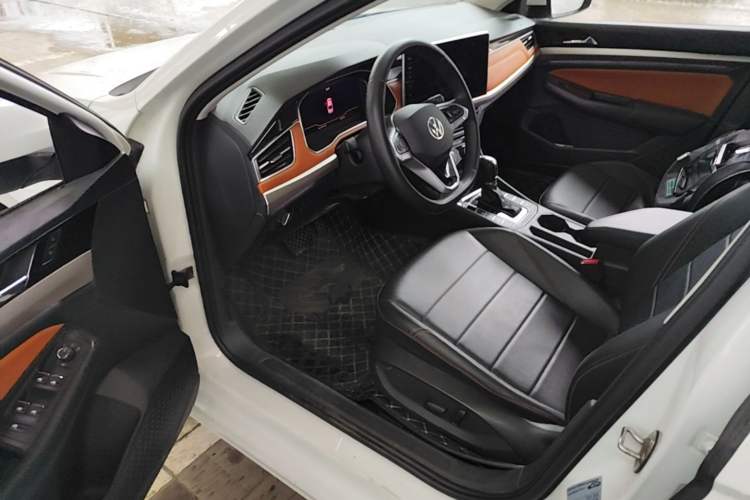 Used Volkswagen Bora 2024 200TSI DSG EnjoyDrive PRO Edition Driver Seat