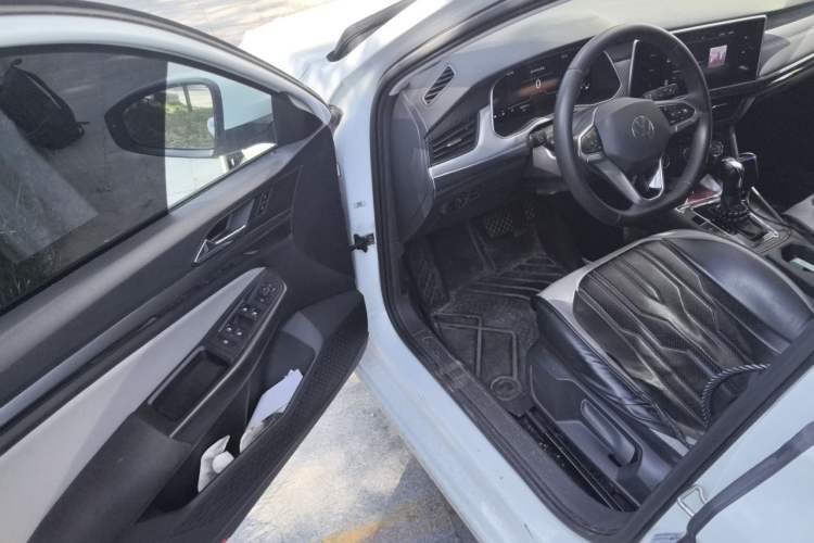Used Volkswagen Bora 2024 200TSI DSG Comfort Edition Driver Seat