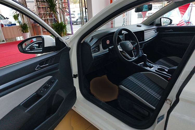 Used Volkswagen Bora 2024 200TSI DSG Comfort Edition Driver Seat