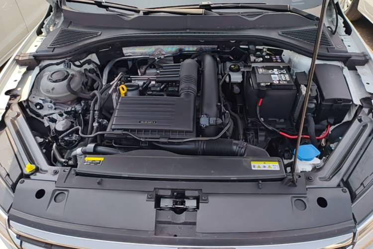 Used Volkswagen Bora 2024 200TSI DSG Comfort Edition Engine Bay