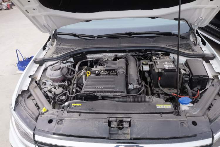 Used Volkswagen Bora 2024 280TSI DSG Comfort Edition Engine Bay