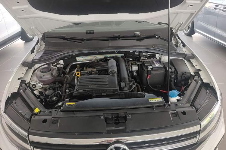 Used Volkswagen Bora 2024 200TSI DSG Comfort Edition Engine Bay