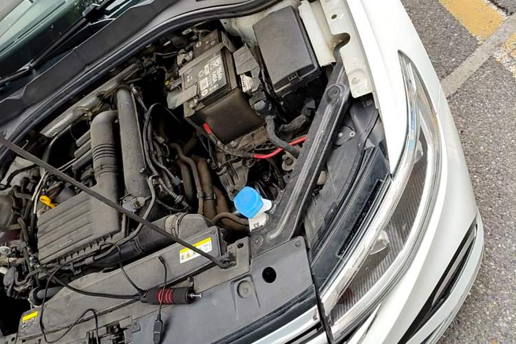 Used Volkswagen Bora 2024 200TSI DSG Smart Drive Edition Engine Bay Left