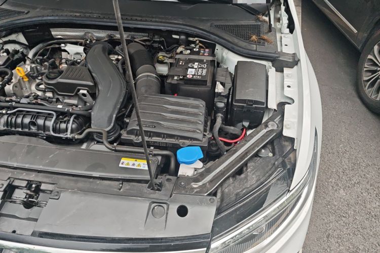 Used Volkswagen Bora 2024 300TSI DSG Prestige Edition Engine Bay Left