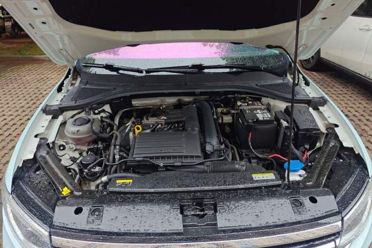 Used Volkswagen Bora 2024 280TSI DSG Comfort Edition Engine Bay