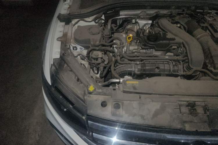 Used Volkswagen Bora 2024 300TSI DSG Prestige Edition Engine Bay Right