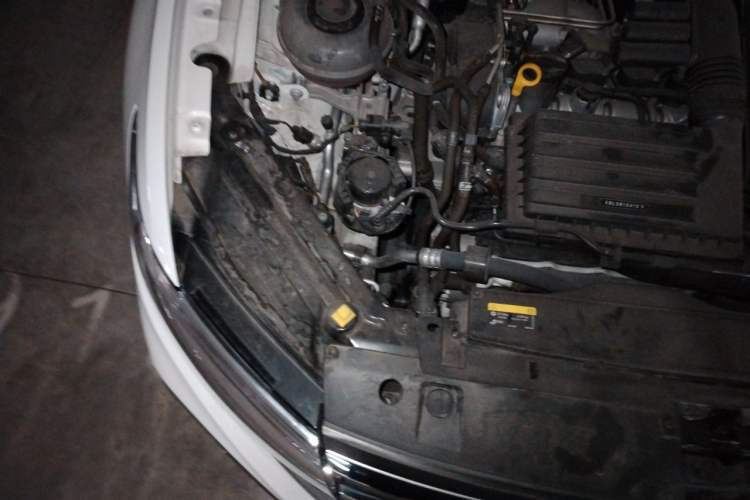 Used Volkswagen Bora 2024 200TSI DSG Comfort Edition Engine Bay Right