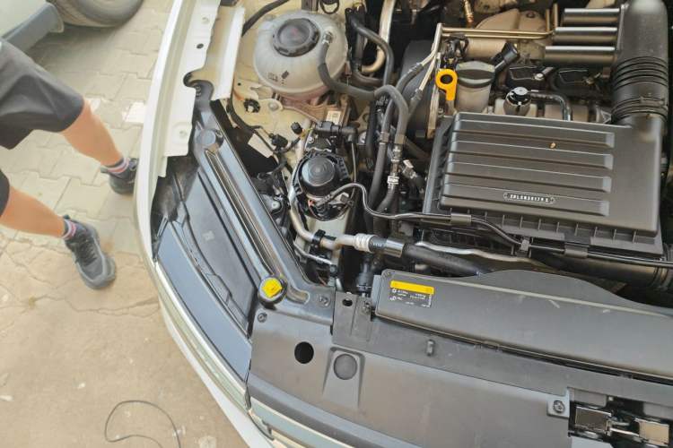 Used Volkswagen Bora 2024 200TSI DSG Comfort Edition Engine Bay Right