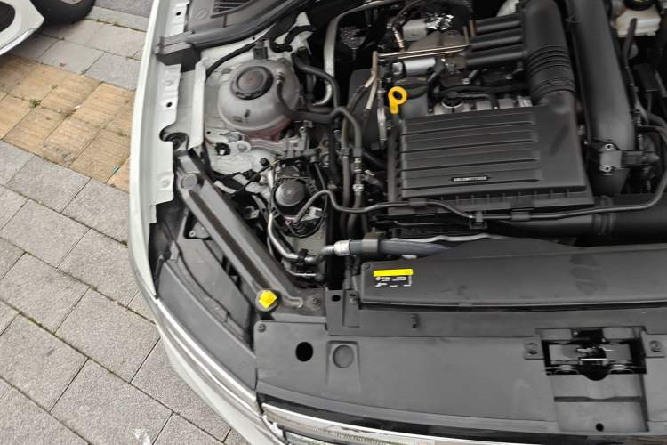Used Volkswagen Bora 2024 200TSI DSG EnjoyDrive PRO Edition Engine Bay Right