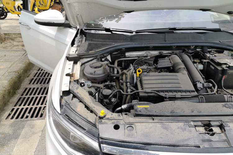 Used Volkswagen Bora 2024 200TSI DSG Smart Drive Edition Engine Bay Right