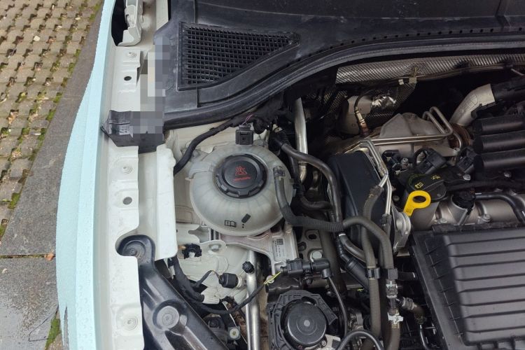 Used Volkswagen Bora 2024 280TSI DSG Comfort Edition Engine Bay Right