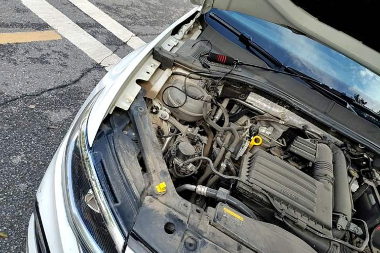 Used Volkswagen Bora 2024 200TSI DSG EnjoyDrive PRO Edition Engine Bay Right