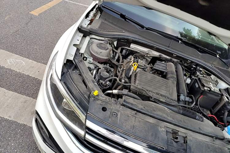 Used Volkswagen Bora 2024 200TSI DSG Smart Drive Edition Engine Bay Right