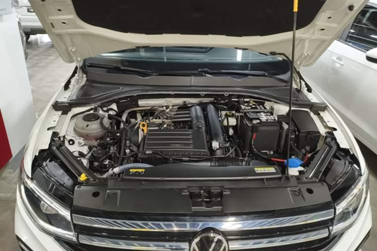 Used Volkswagen Bora 2024 280TSI DSG Comfort Edition Engine Bay