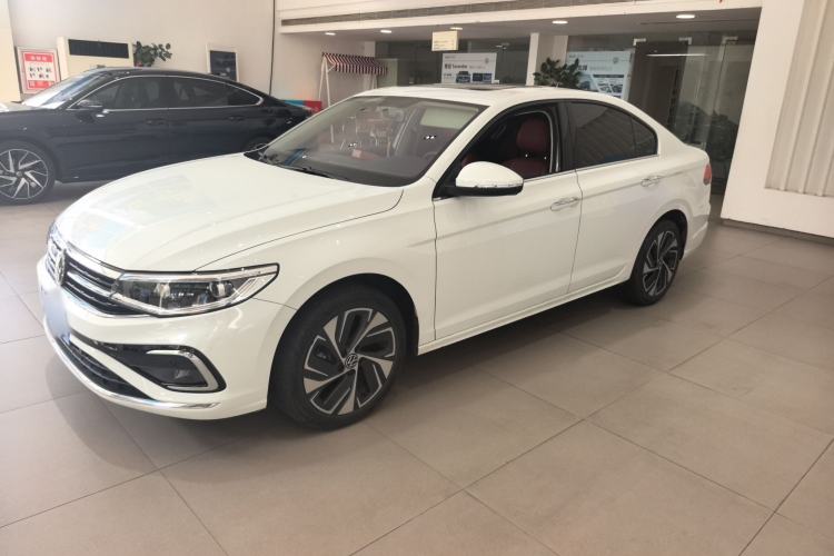 Used Volkswagen Bora 2024 200TSI DSG EnjoyDrive PRO Edition Exterior 1