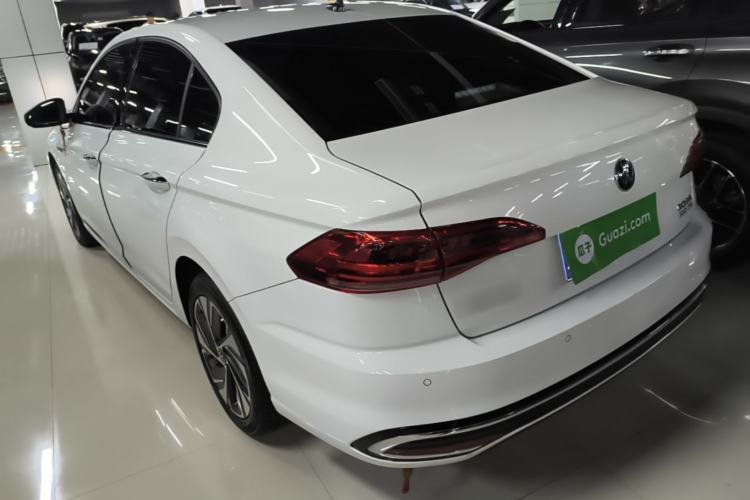 Used Volkswagen Bora 2024 300TSI DSG Prestige Edition Exterior 2
