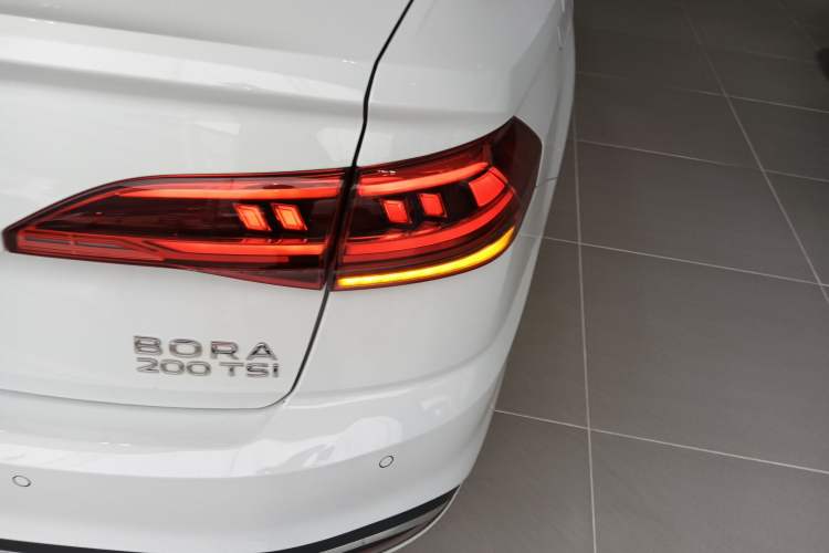 Used Volkswagen Bora 2024 200TSI DSG Comfort Edition Exterior 2