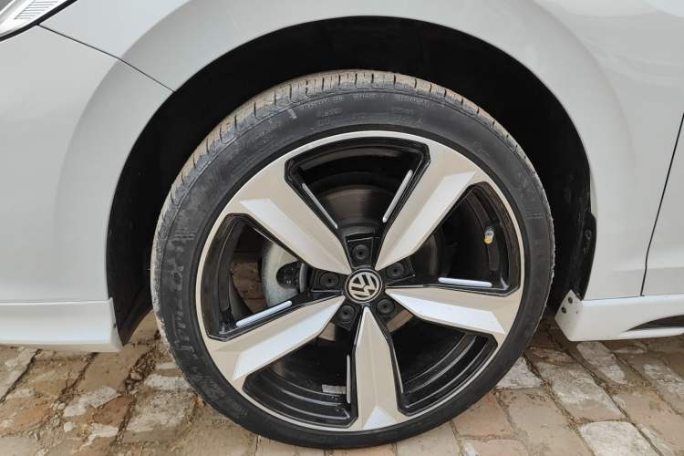 Used Volkswagen Bora 2024 300TSI DSG Prestige Edition Exterior 7