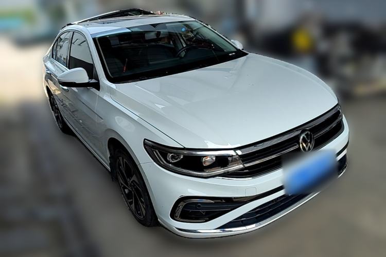 Used Volkswagen Bora 2024 200TSI DSG EnjoyDrive PRO Edition Front Right 45 Deg