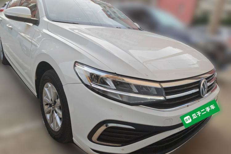 Used Volkswagen Bora 2024 200TSI DSG Comfort Edition Front Right 45 Deg