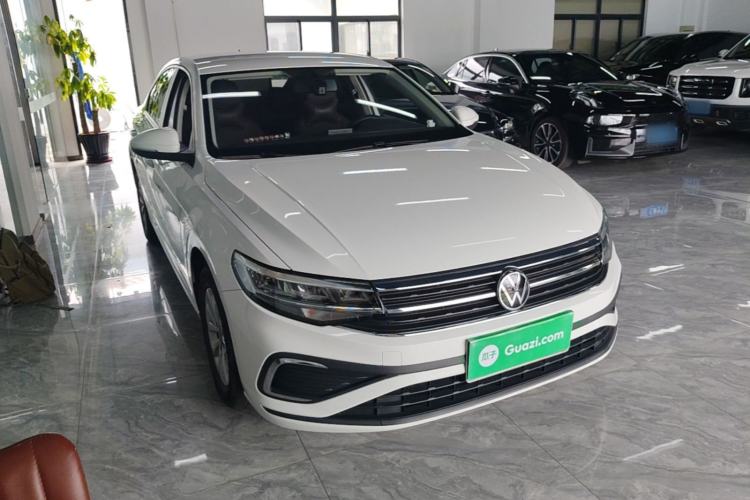 Used Volkswagen Bora 2024 200TSI DSG Comfort Edition Front Right 45 Deg
