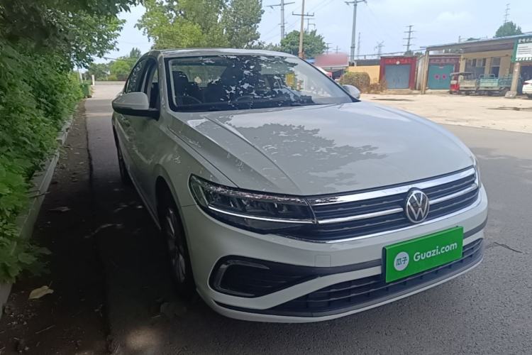 Used Volkswagen Bora 2024 200TSI DSG Comfort Edition Front Right 45 Deg