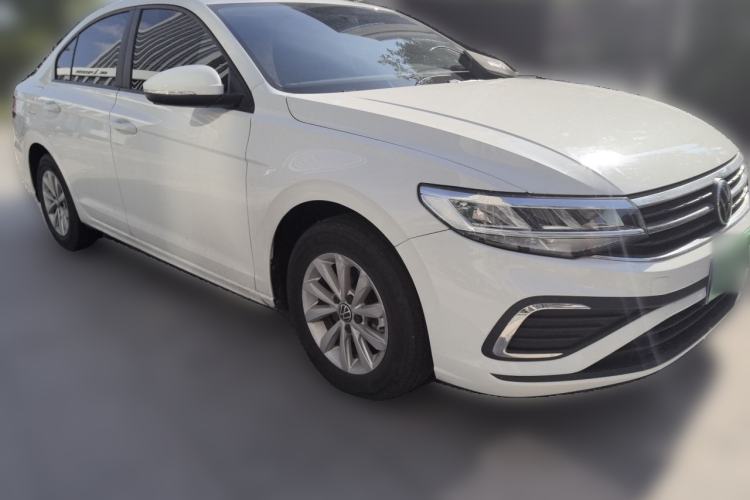 Used Volkswagen Bora 2024 200TSI DSG Comfort Edition Front Right 45 Deg