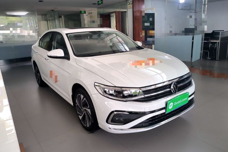 Used Volkswagen Bora 2024 200TSI DSG EnjoyDrive PRO Edition Front Right 45 Deg