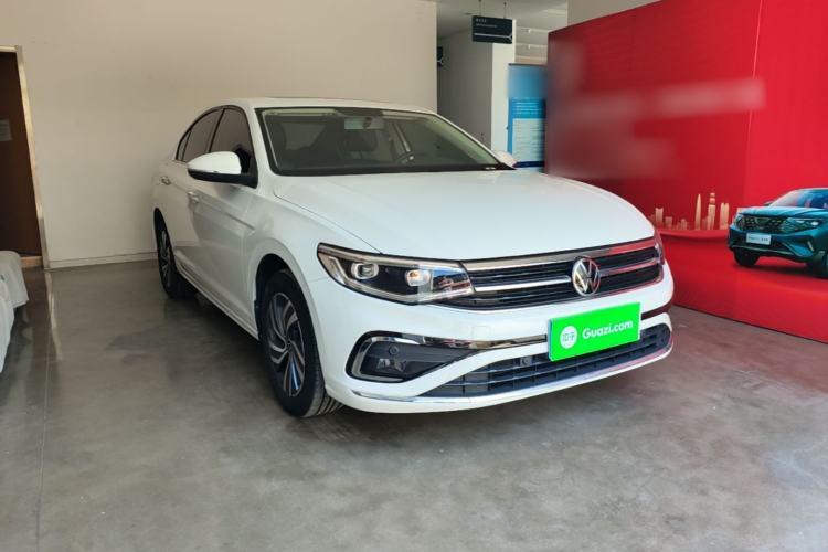 Used Volkswagen Bora 2024 200TSI DSG Joyful Drive Edition Front Right 45 Deg