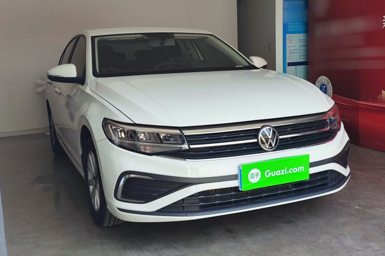 Used Volkswagen Bora 2024 200TSI DSG Comfort Edition Front Right 45 Deg