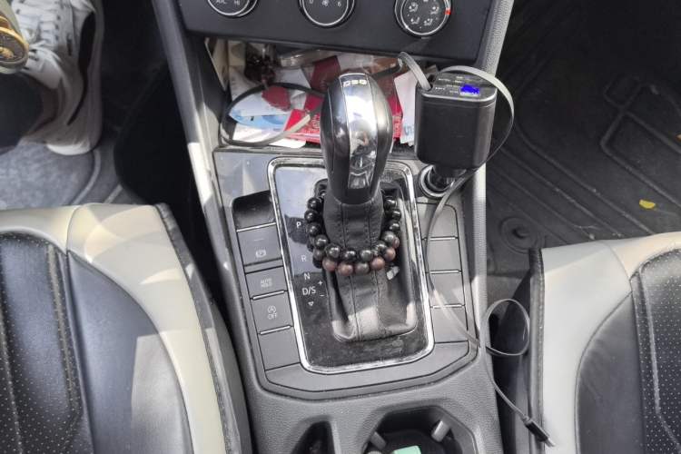 Used Volkswagen Bora 2024 200TSI DSG Comfort Edition Gear Lever
