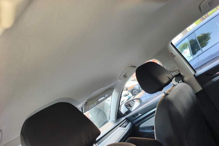 Used Volkswagen Bora 2024 200TSI Manual Comfort Edition Headliner